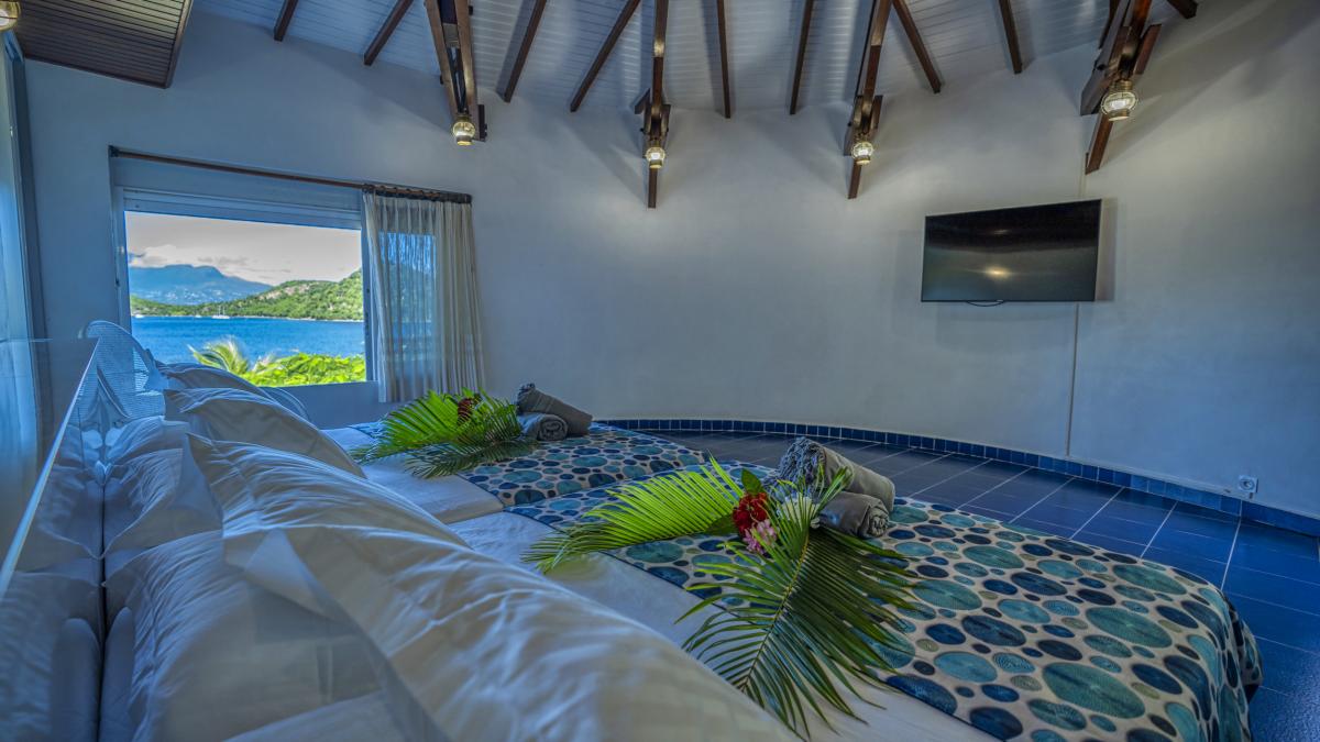 Location villa vue mer aux Saintes Guadeloupe-Suite double lits-24